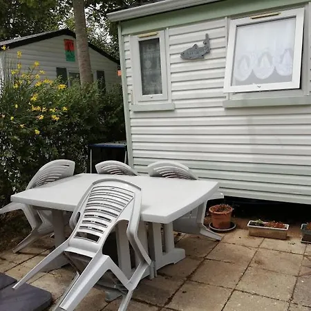Parque de Campismo Mobilhome Oleron Simple Et Spacieux A 1min De L'ocean