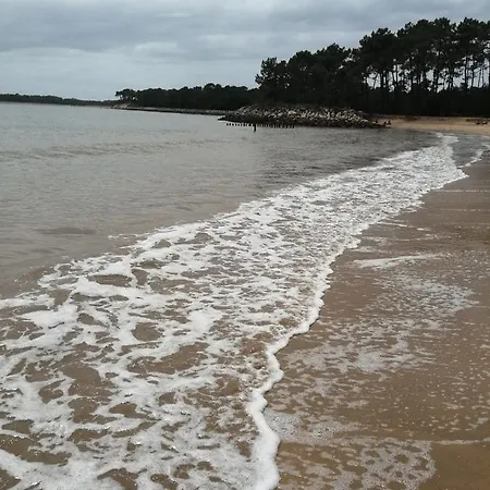 Mobilhome Oleron Simple Et Spacieux A 1min De L'ocean * La Cotinière