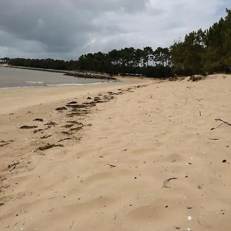 Mobilhome Oleron Simple Et Spacieux A 1min De L'ocean * La Cotiniere