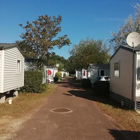 Mobilhome Oleron Simple Et Spacieux A 1min De L'ocean Parque de Campismo