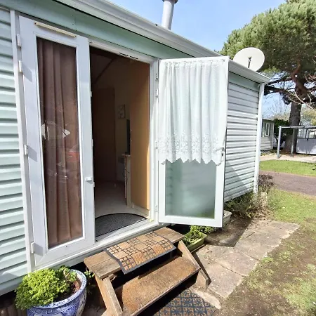 Mobilhome Oleron Simple Et Spacieux A 1min De L'ocean Campsite La Cotiniere