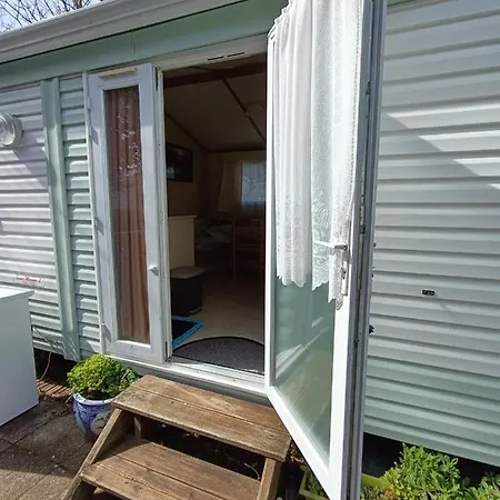 Parque de Campismo Mobilhome Oleron Simple Et Spacieux A 1min De L'ocean La Cotinière