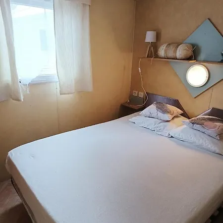 Parque de Campismo Mobilhome Oleron Simple Et Spacieux A 1min De L'ocean *